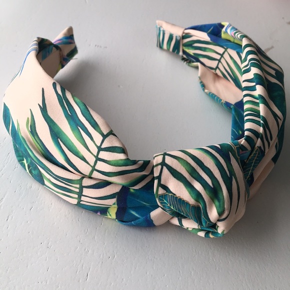Anthropologie Accessories - Anthropologie Knotted Headband